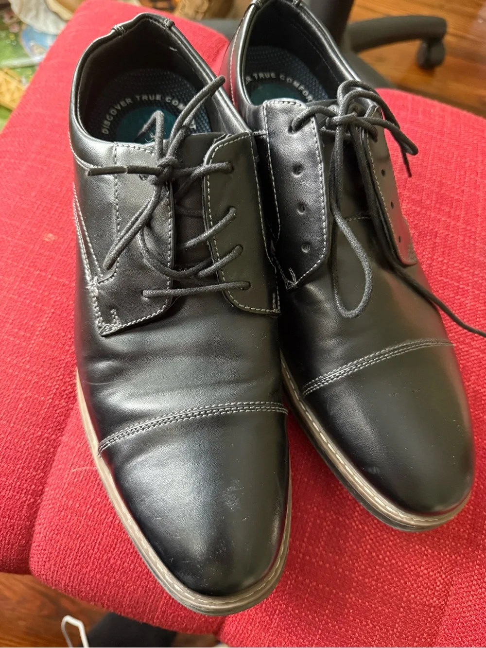 Nunn Bush Black Lace-Up Oxfords with White Contrast Stitching